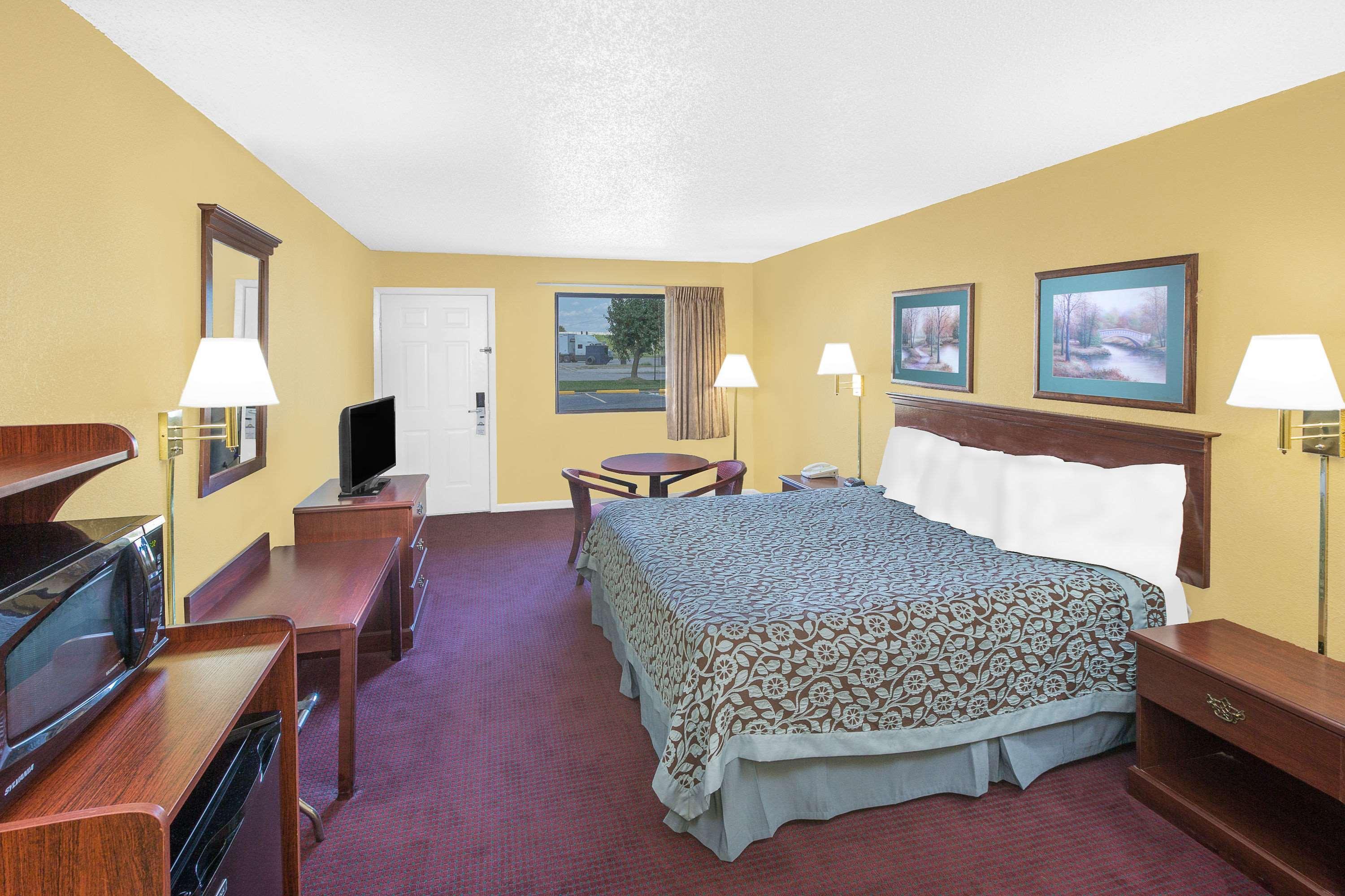 Days Inn By Wyndham N Little Rock East North Little Rock Eksteriør billede
